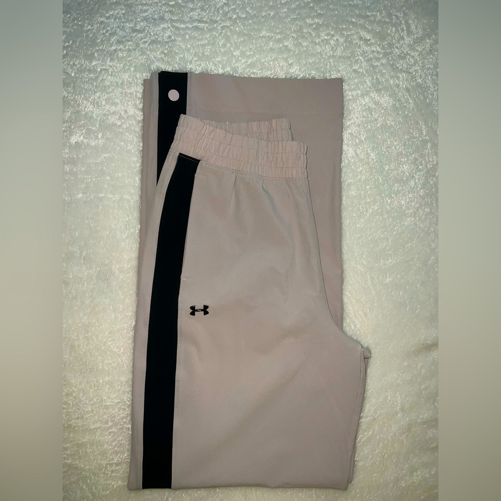 Under Armour |  Woven Wide Leg Pants Women’s